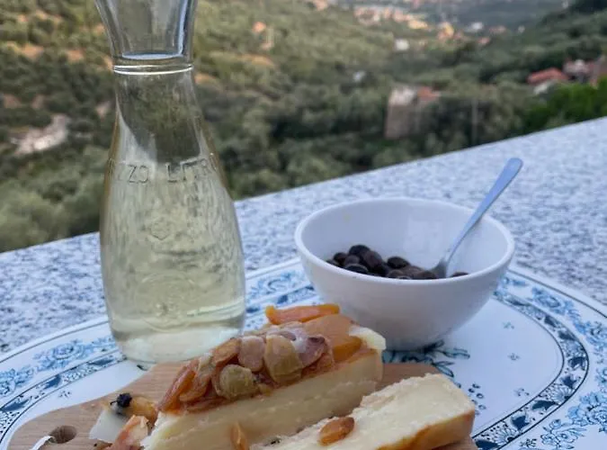Casa Belvedere * Diano San Pietro