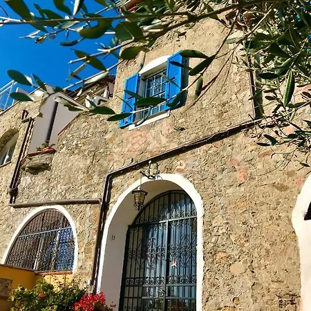 Casa Belvedere Apartment Diano San Pietro